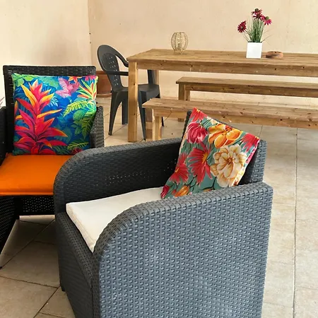 Villa Giens - A Pied -9 Couchages *